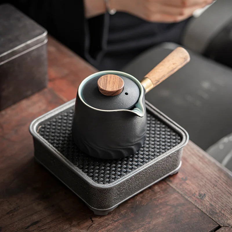 Théière japonaise en céramique poignée latérale noire - 225ml Ma Théière