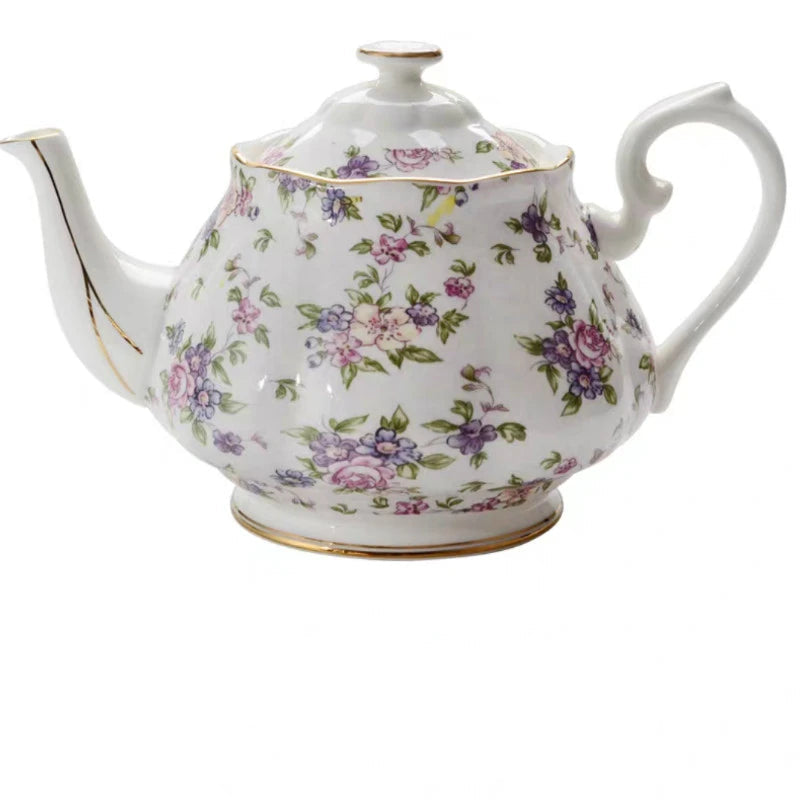 Théière en porcelaine anglaise avec filtre roses - 1.5L Ma Théière